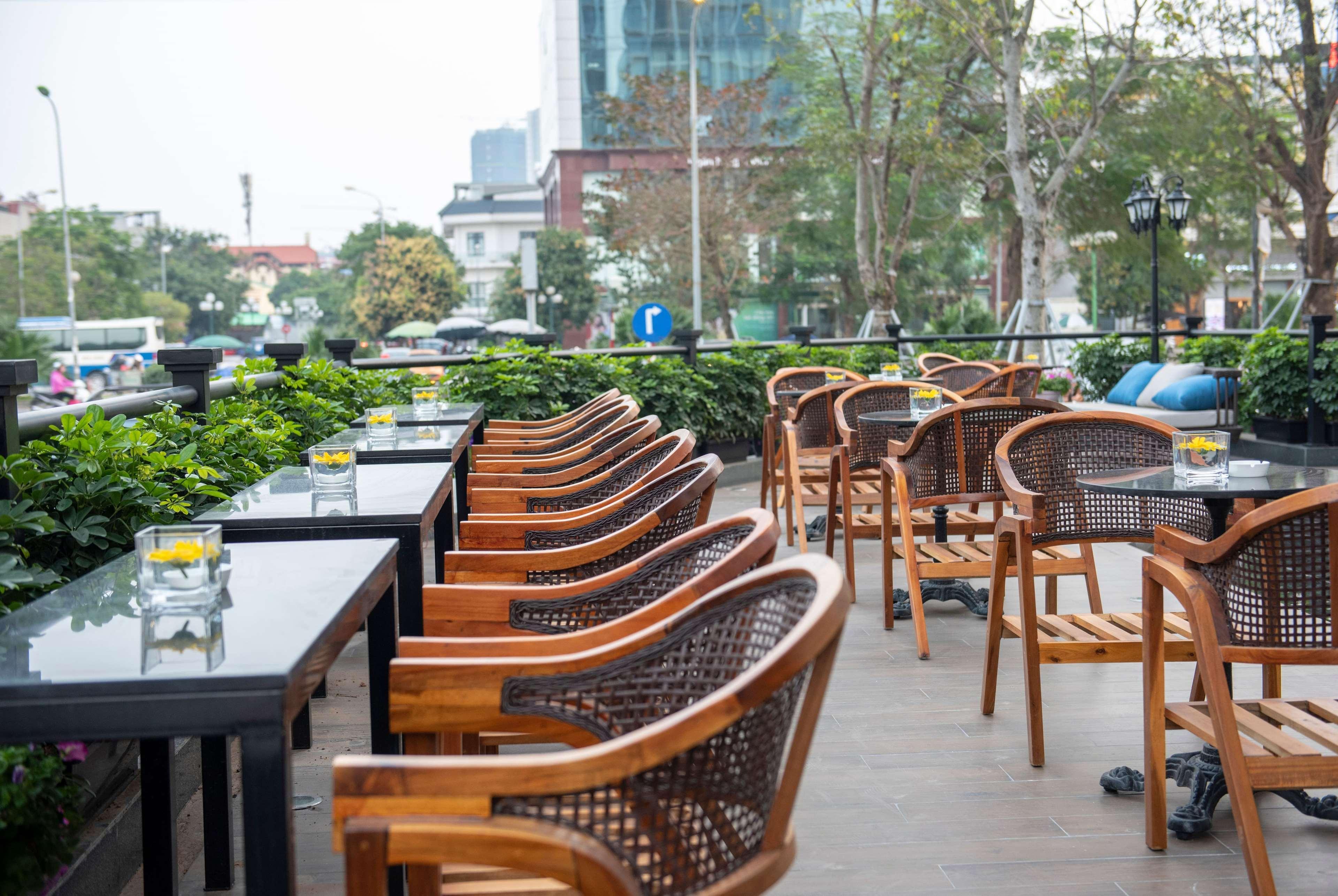 Wyndham Garden Hanoi Hanói Exterior foto