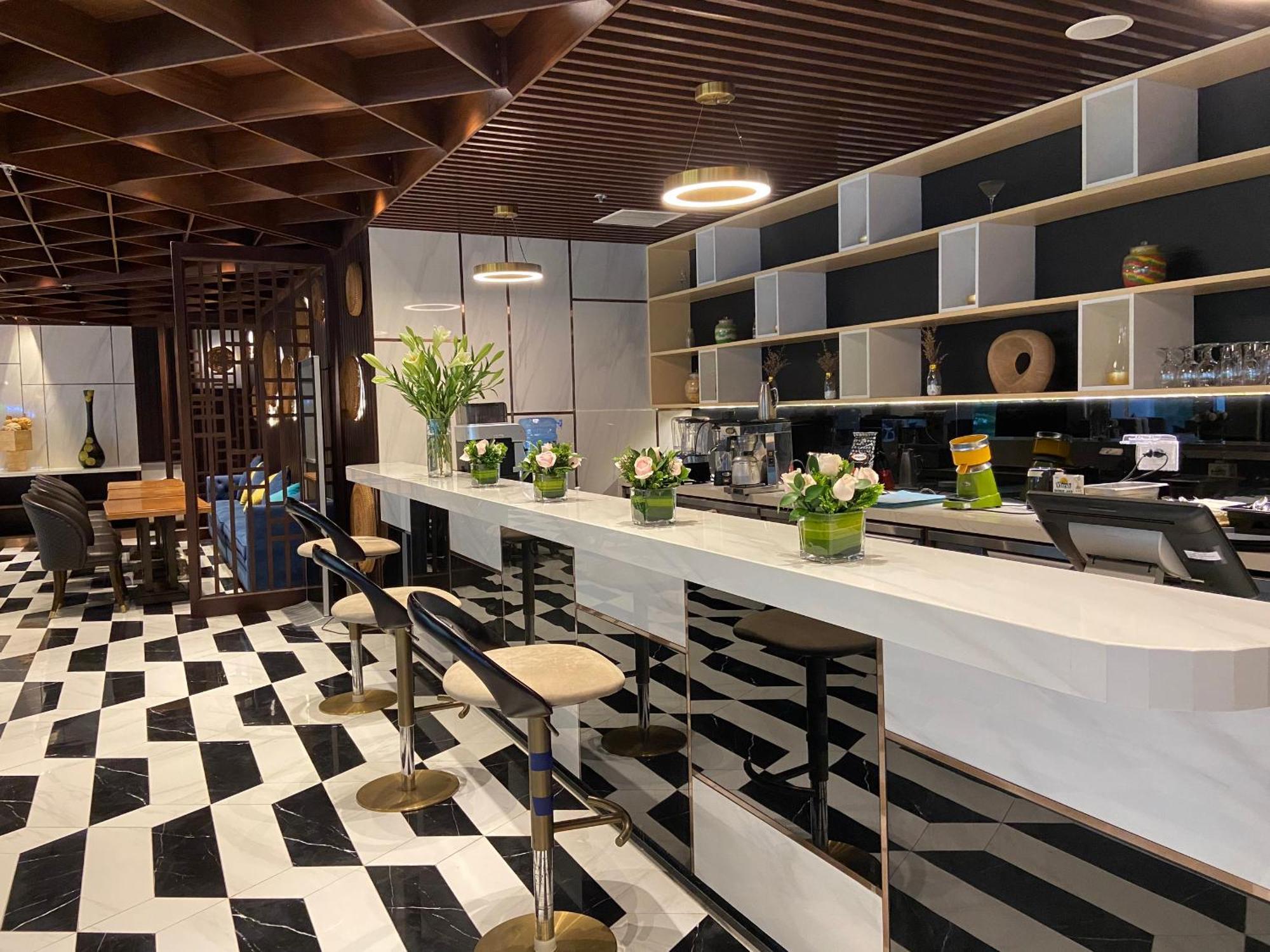 Wyndham Garden Hanoi Hanói Exterior foto