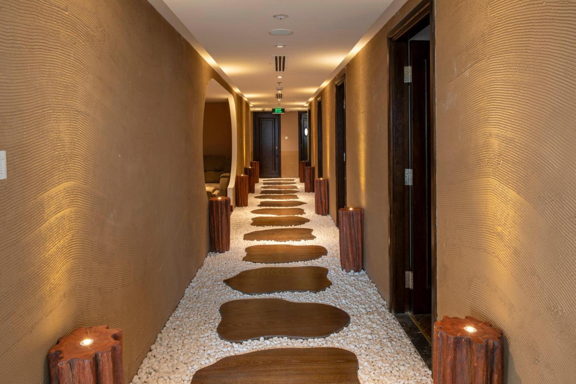 Wyndham Garden Hanoi Hanói Exterior foto